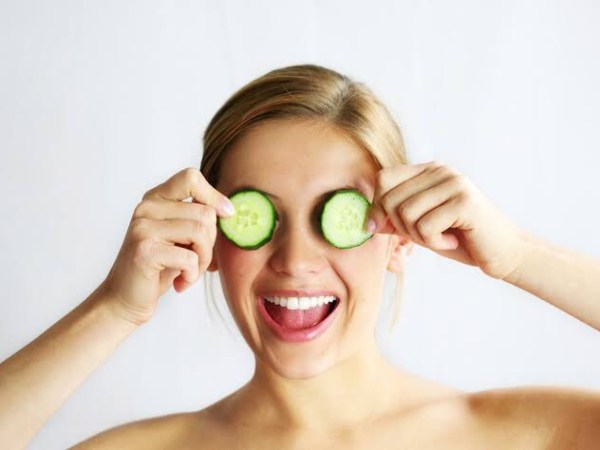 10 Food That Make Your Skin Look Younger